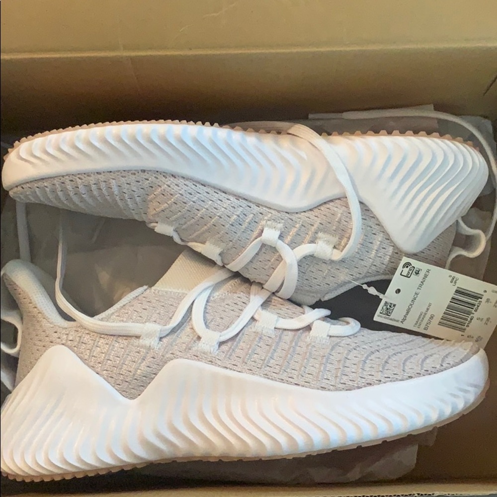Alphabounce trainer